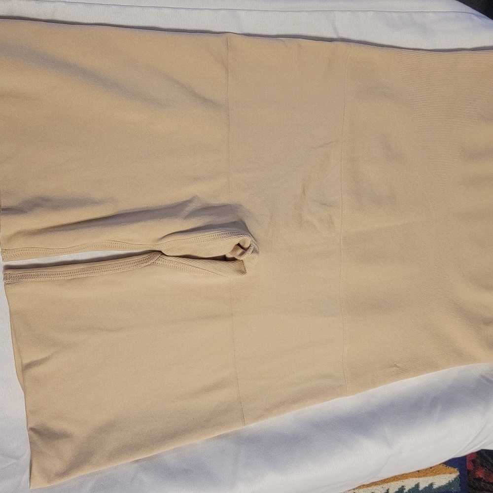 Maidenform Beige Shapewear